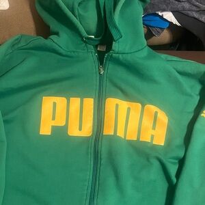 Puma hoodie
XL